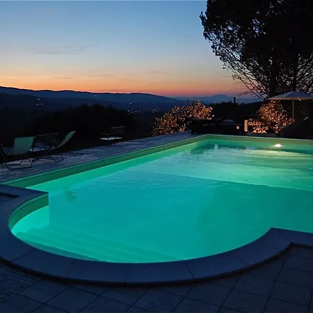 With Pool And Countryside View Farm stay