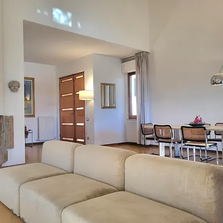With Pool And Countryside View Farm stay