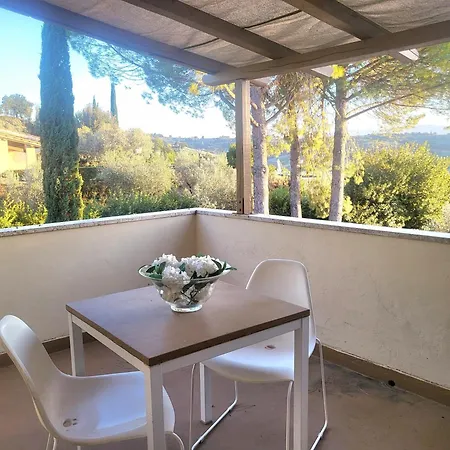 Farm stay With Pool And Countryside View